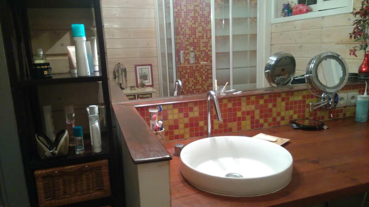 Chambre Privee Chez Un Particulier Saint-Sébastien-sur-Loire エクステリア 写真